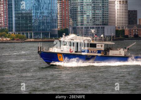 New York Police Department Patrol Boat Harry R. Ryman Foto Stock