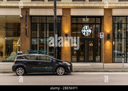 VANCOUVER, CANADA - 2 FEBBRAIO 2020: Vettura di Evo parte in centro. Foto Stock