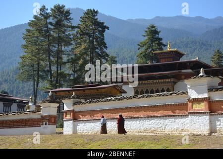 Un tempio buddista vicino a Thimphu, Bhutan Foto Stock