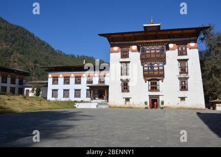 Una scuola per monaci buddisti vicino a Thimphu, Bhutan. Foto Stock