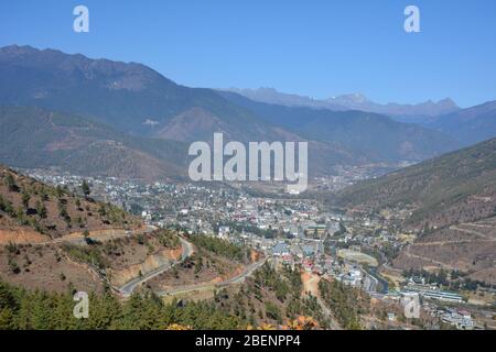 Thimphu capitale di, Bhutan, vista dal sud. Foto Stock