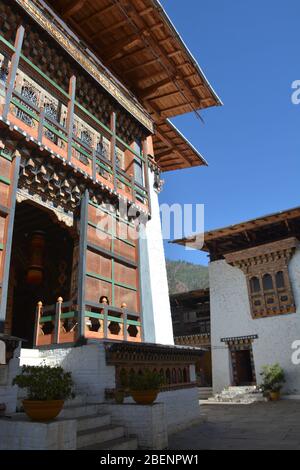 Uno zong tra Thimphu e Dochula, Bhutan Foto Stock