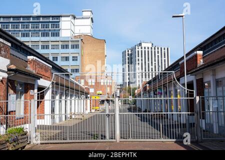 Sneinton mercato, catturato durante il blocco di Coronavirus aprile 2020, Nottingham City Nottinghamshire Inghilterra Regno Unito Foto Stock