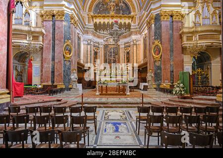 All'interno della Cattedrale di San Paolo nella città di Mdina, Malta. Foto Stock