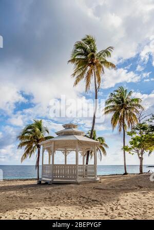 Gazebo a Guardalavaca Beach, Provincia di Holguin, Cuba Foto Stock