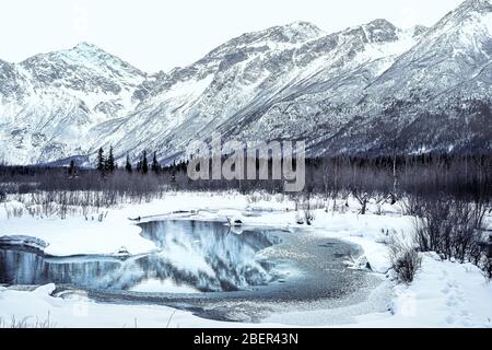 Paesaggio invernale tranquillo in Alaska Foto Stock