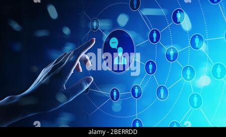 Piattaforma di social media, struttura di comunicazione con i clienti, SMM, Marketing. Internet e tecnologia aziendale Foto Stock