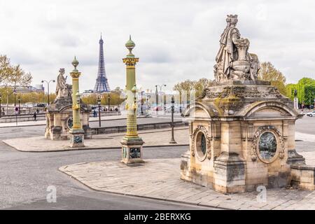 Parigi, Francia - 9 APRILE 2019: Torre di Eifel vista da un'angolazione diversa, Parigi, Francia Foto Stock