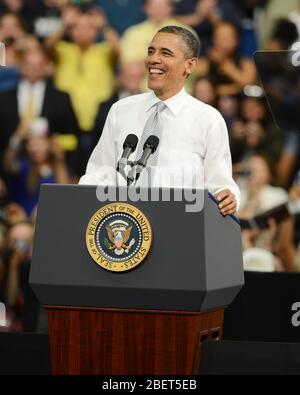 BOCA RATON, FL - 10 de abril2012: EE.UU. El presidente Barack Obama habla de reforma fiscale de la Florida Atlantic University El presidente Obama habl Foto Stock