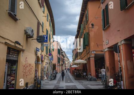 Via del Pratello - strada di Bologna, capitale e città più grande della regione Emilia Romagna del Nord Italia Foto Stock