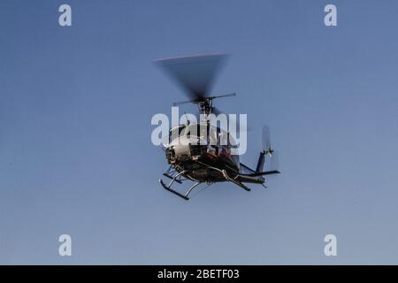 Elicottero utilizzato dal Conafor, Commissione Nazionale delle foreste per combattere gli incendi forestali nella Sierra de sonora, Messico. Giugno 2014... (Foto: LuisGutierrez Foto Stock