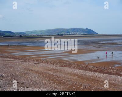 Blue Anchor Beach guardando verso Minehead, Somerset UK Foto Stock