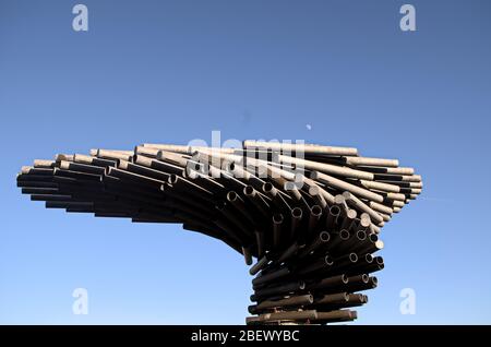 Scultura di Panopticon fuori Burnley, Lancashire con Venere sopra di esso Foto Stock