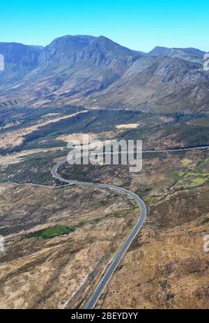 Foto aerea del passo di Sir Lowry e danni al fuoco circostanti Foto Stock