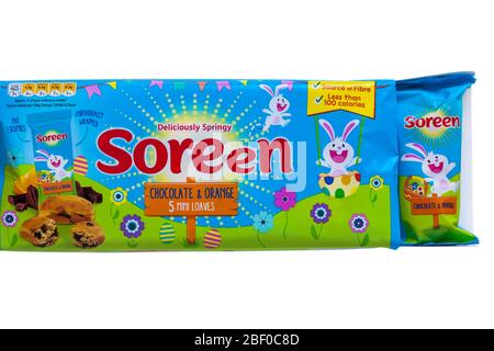 Soreen deliziosamente primavera cioccolato e arancio 5 mini pagnotte confezionati singolarmente su sfondo bianco - pronti per Pasqua Foto Stock