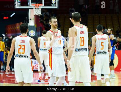 Marc Gasol, Sergio Lullo, Víctor Claver, Rudy Fernández (Spagna) contro Italia. FIBA Basketball World Cup Cina 2019, Semifinali Foto Stock