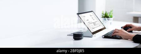 E estratti conto fatture e ricevute digitali per le attività online Foto Stock