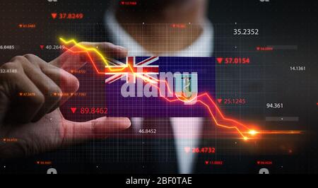 Grafico che cade in giù davanti alla bandiera di Montserrat. Concetto di crisi Foto Stock