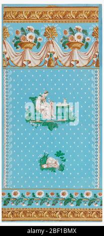 Parete laterale e bordo. Rettangolo verticale. Campo coperto con puntini bianchi posti diagonalmente, lasciando spazio per due motivi al centro; uno di un bambino che offre una rosa a una donna seduta in una sedia accanto a un tavolo; l'altro di un coniglio accoccolato su un ceppo. Foto Stock