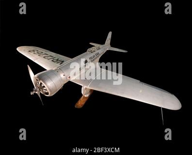 Northrop gamma Polar Star. 1933; utilizzato per la spedizione Antartica di L. Ellsworth; Silver. Il 23 novembre 1935, l'esploratore Lincoln Ellsworth, con il pilota Herbert Hollick-Kenyon, si è decollato nella stella polare da Dundee Island nel Weddell Sea e si è diretto attraverso l'Antartide a Little America. Foto Stock