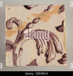 Faccia della parete della mattonella. Rettangolo orizzontale. Trenta piastrelle larghe e ventitre alte con apertura per camino undici piastrelle larghe e dieci alte. Foto Stock