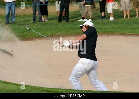 Il giocatore di NHL Peter Forsberg gioca a golf. Stoccolma / Svezia, Arlandastad, campo da golf, agosto 2007. Foto Stock