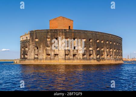 Forte 'Imperatore Alessandro i'. Peste Forte nel golfo di Finlandia del Mar Baltico. Fortezza marina a Kronstadt, San Pietroburgo, Russia. Foto Stock