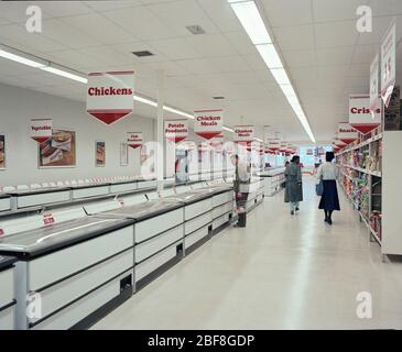 1987 Kwik Save supermercato, Tottenham, Londra, Regno Unito Foto Stock