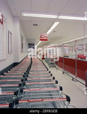 1987 Kwik Save supermercato, Tottenham, Londra, Regno Unito Foto Stock