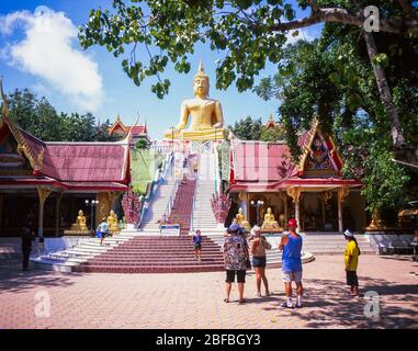 Il Grande Buddha, il Tempio di Phra Yai, Bo Phut, Koh Samui, la Provincia di Surat Thani, il Regno di Thailandia Foto Stock