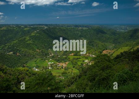 Puente Roto, Ciales-Morovis, PR Foto Stock