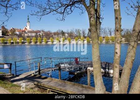 rybnik Jordan a historické centrum, Tábor, Jižní Čechy, Česká republika / Jordan lago e centro storico della città di Tabor, regione della Boemia meridionale, Foto Stock