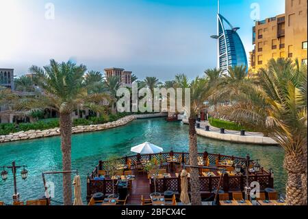 Ristorante canale al Jumeira Dubai Foto Stock