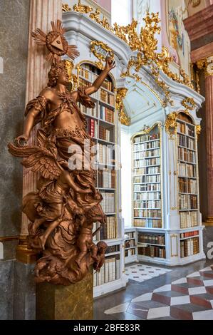 Biblioteca assolutamente unica nell'abbazia di Admont, Austria Foto Stock