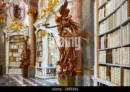 Biblioteca assolutamente unica nell'abbazia di Admont, Austria Foto Stock