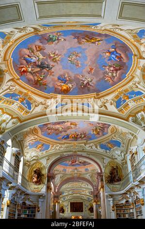 Biblioteca assolutamente unica nell'abbazia di Admont, Austria Foto Stock