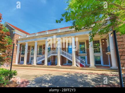 OXFORD, MS, USA - 14 GIUGNO: Paul B. Johnson Commons il 14 giugno 2013 a Ole Miss a Oxflord, Mississippi. Foto Stock