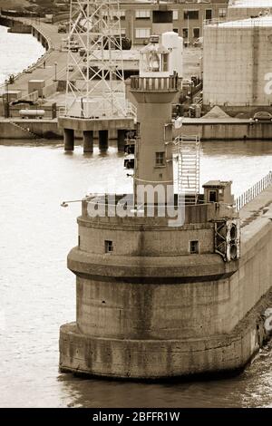 Il vecchio faro di Mole,porto di Zeebrugge,West Flanders,Belgio, Europa Foto Stock