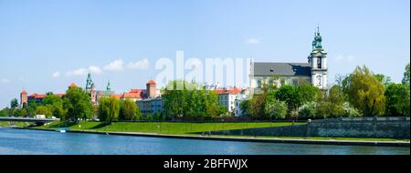 Royal Cattedrale di San Stanislao il castello di Wawel Cracovia Polonia re Casimiro UE Europa UNESCO Foto Stock