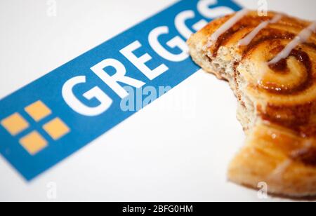 Immagine illustrativa dei prodotti realizzati da Greggs il panettiere. Foto Stock