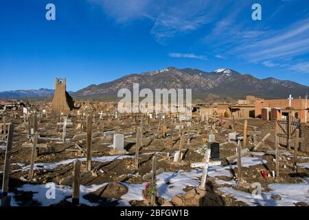 Cimitero di Taos Pueblo nel New Mexico USA Foto Stock