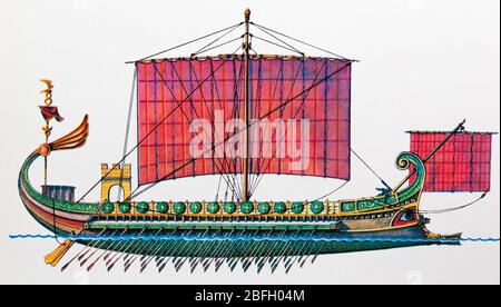 Antica trirema romana, nave da guerra a vela Foto Stock