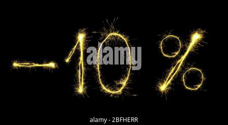 Vendita dieci per cento fatto di scintille su sfondo nero Foto Stock