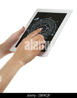 Mano che spinge il grafico aziendale su tablet-pc. Pulsante futuristico Foto Stock