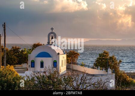 La cappella di Agia Marina (Saint Marina) situato vicino al villaggio costiero Archangelos a Lakonia, Peloponneso, Grecia Foto Stock