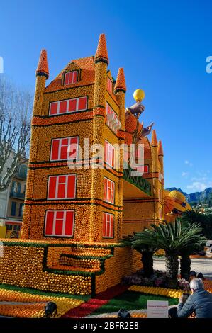 Giardini Bioves a Menton durante la festa del limone nel febbraio 2020. Foto Stock