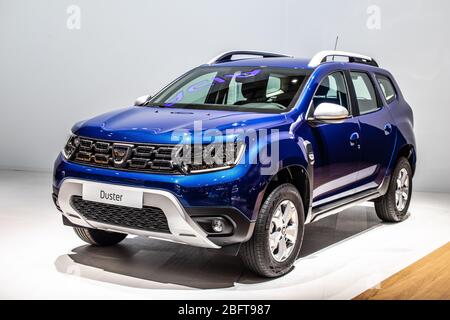 Bruxelles, Belgio, 2020 gennaio nuovo DACIA DUSTER, Salone dell'automobile di Bruxelles, seconda generazione, piattaforma B0, stand Automobile Dacia, costruttore di automobili rumeno Foto Stock