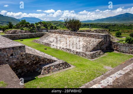 Campo da ballo presso le rovine di Yagul a Oaxaca, Messico. Foto Stock