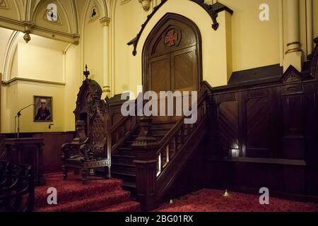 Scatto orizzontale della Sala Gotica all'interno del Tempio Masonico, Philadelphia, Pennsylvania Foto Stock