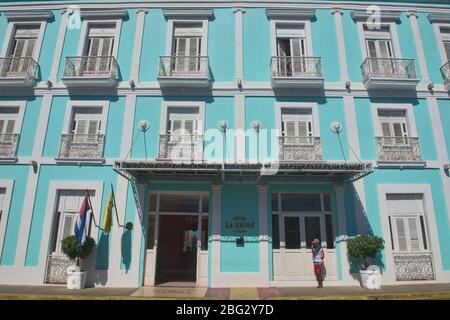 Architettura coloniale neoclassica a Cienfuegos, Cuba Foto Stock